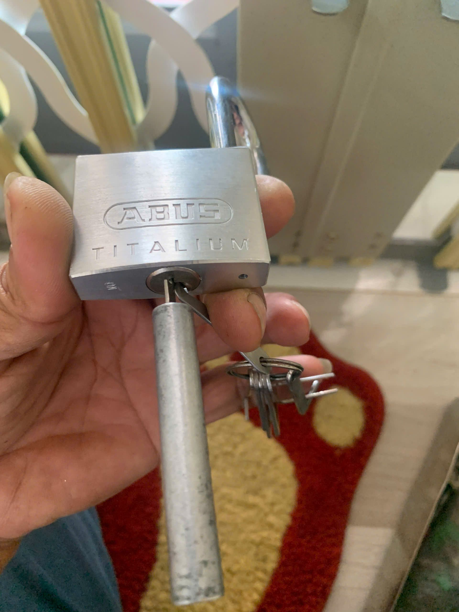 Sửa Khóa Cửa Sắt